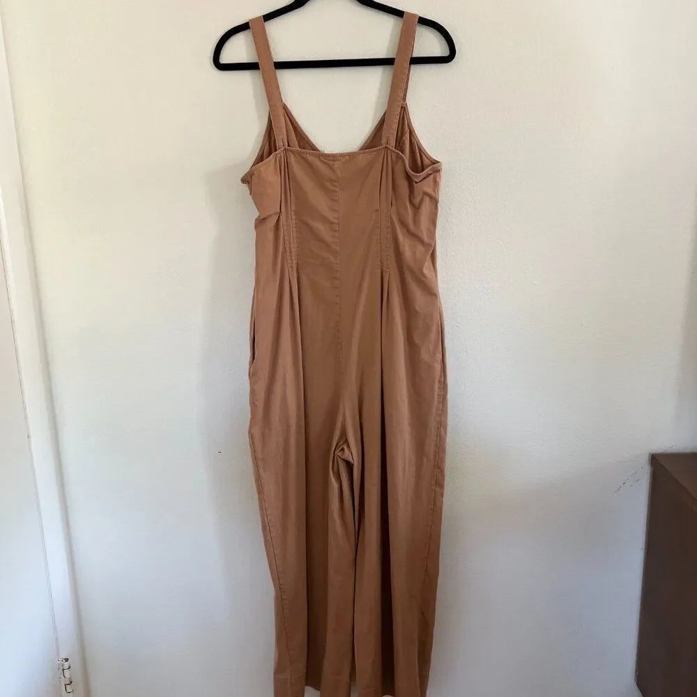 Universal Thread Tan Jumpsuit - Picture 3 of 4